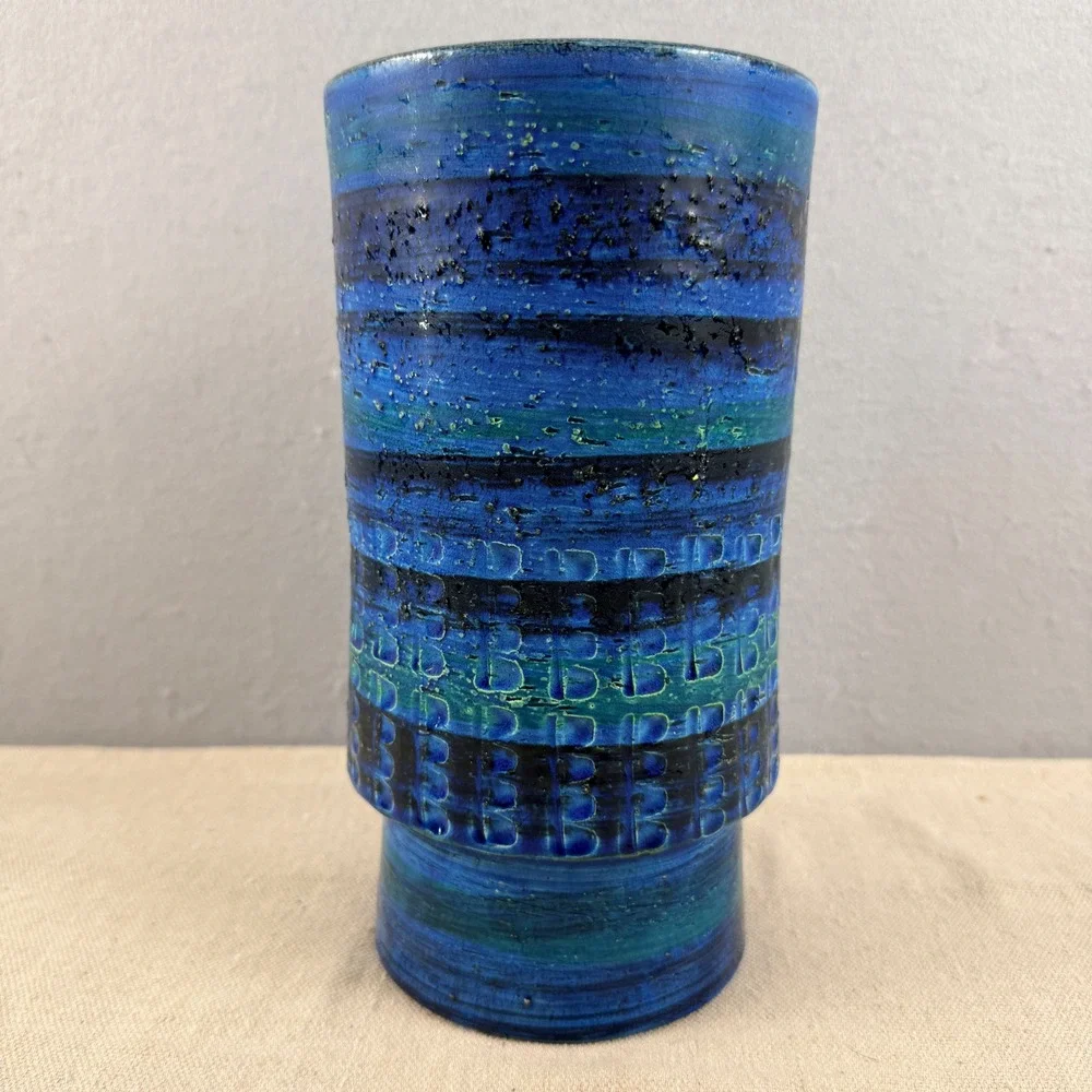 Vintage Bitossi Rimini Blue Vase Aldo Londi Italy MCM Art Pottery 9.5